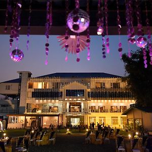 Opulence Resort